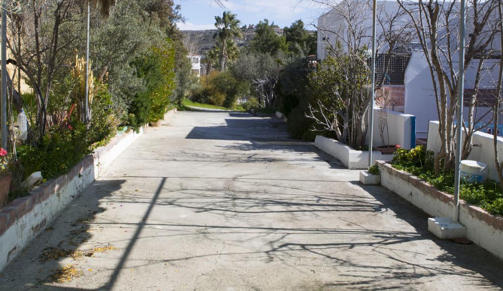 Ambelones Apartments Pissouri Dış mekan fotoğraf