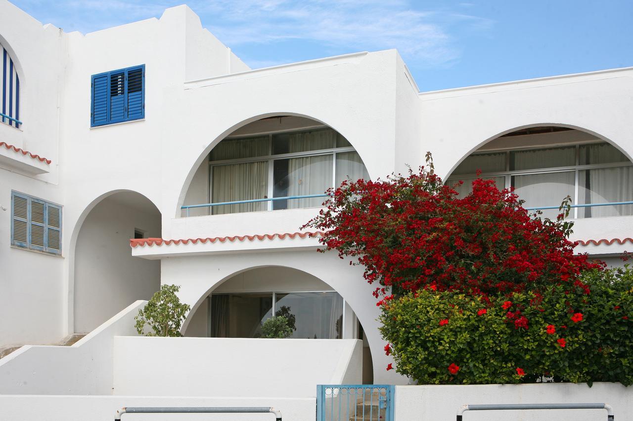 Ambelones Apartments Pissouri Dış mekan fotoğraf