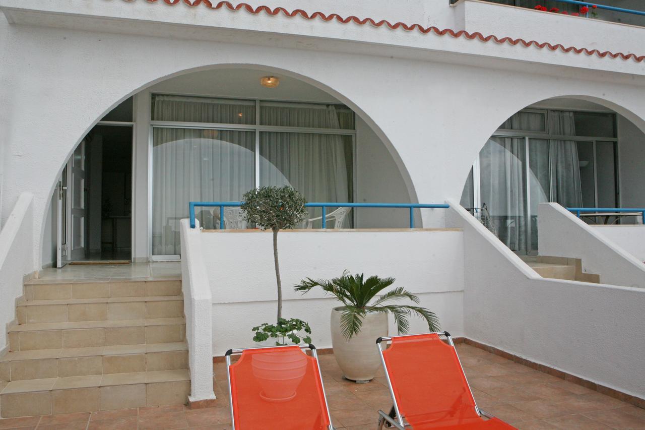 Ambelones Apartments Pissouri Dış mekan fotoğraf