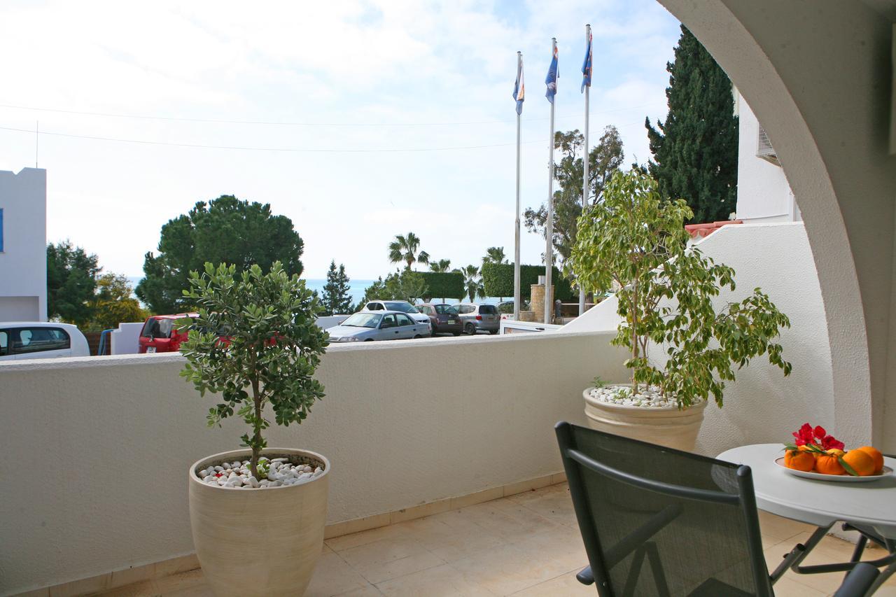 Ambelones Apartments Pissouri Dış mekan fotoğraf