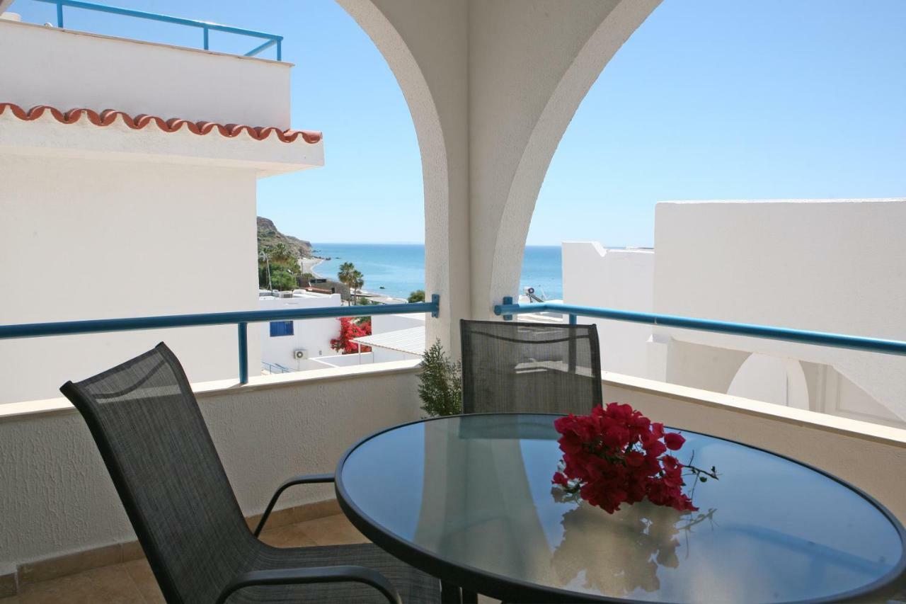 Ambelones Apartments Pissouri Dış mekan fotoğraf